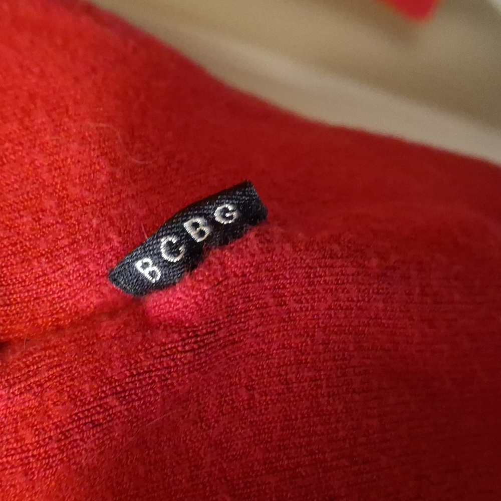 5/$25- BCBG Maxazria Hooded Zip Up Sweater - Picture 5 of 7